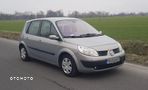 Renault Scenic 1.6 16V Emotion - 9