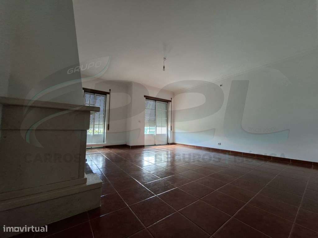 Apartamento T4 Almeirim-5