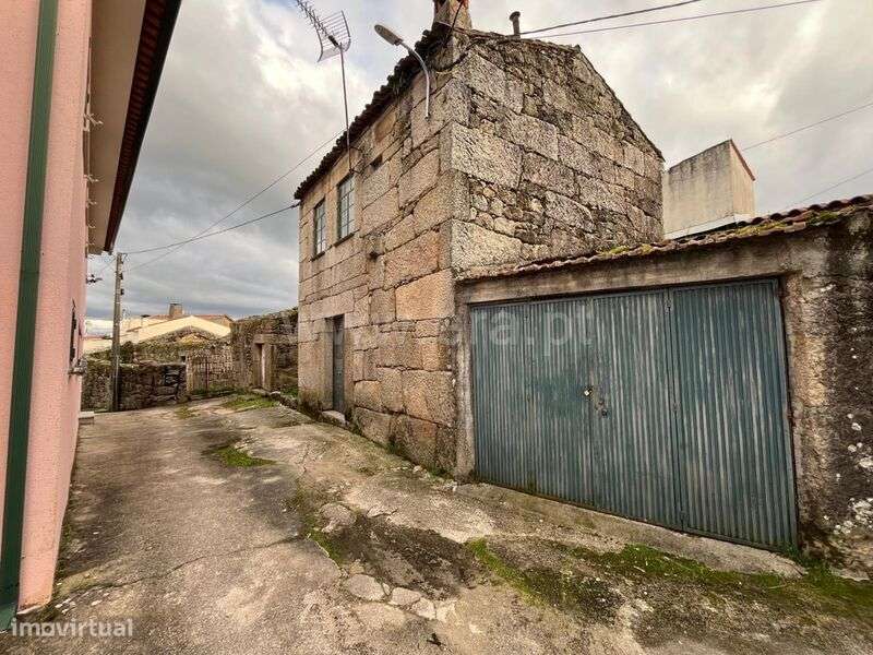 Moradia T2 / Gouveia, Cativelos - Grande imagem: 2/9