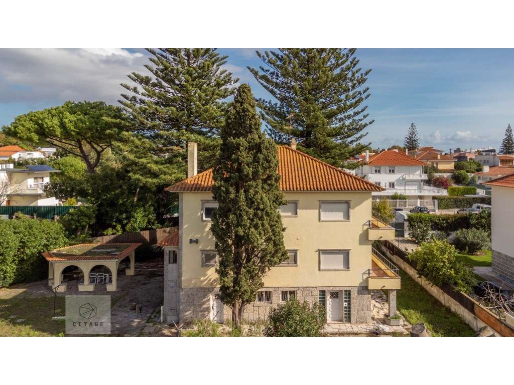 Andar de Moradia T4 em Carcavelos a poucos metros da praia-14