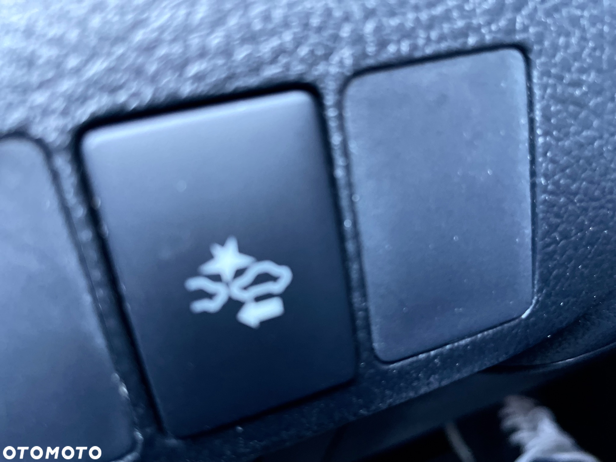 Toyota Auris 1.8 VVT-i Hybrid Automatik Edition S+ - 20