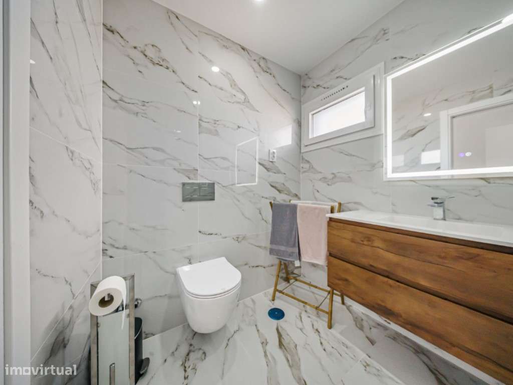Moradia T3 Isolada com Piscina-18