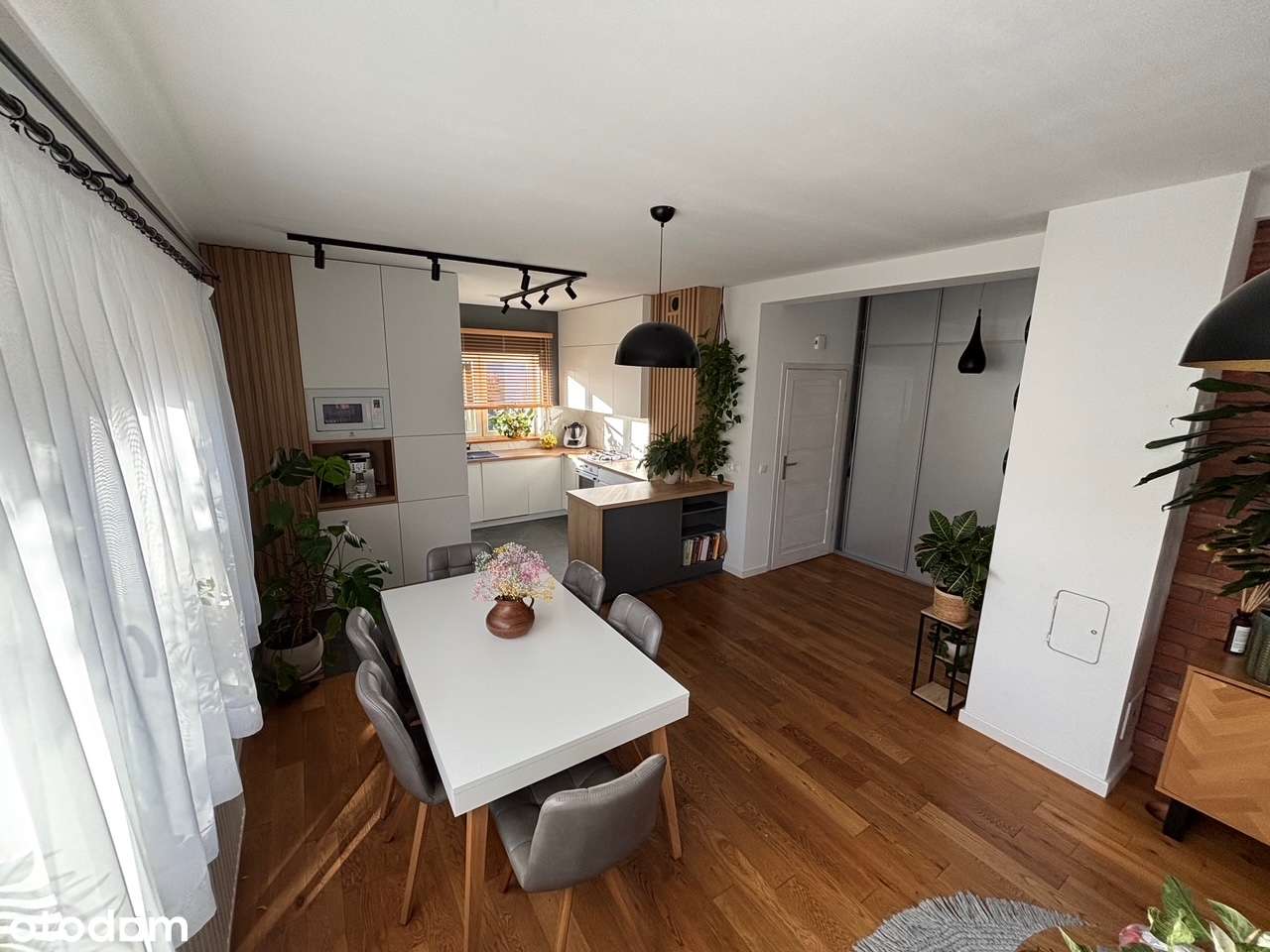 Bliźniak z pięknym ogrodem, Bezpośrednio - Pełny obrazek: 4/20