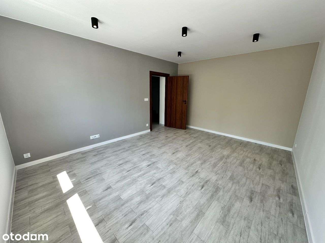 Lokale biurowe od 9 do150 m2 NOWY BUDYNEK parking - Pełny obrazek: 4/20