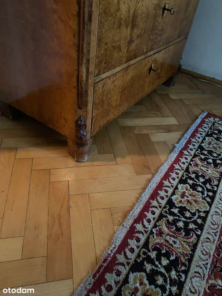 REZERWACJA Cegła lata 70te super lokalizacja przy Starym Browarze-2