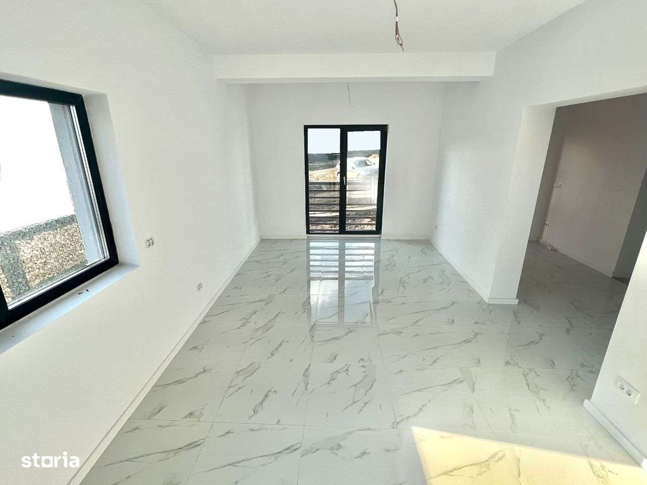 PROIECT DEOSEBIT! Incalz pard! Vila 4 camere, Valea Adanca (Miroslava) - Imagine principală: 4/8