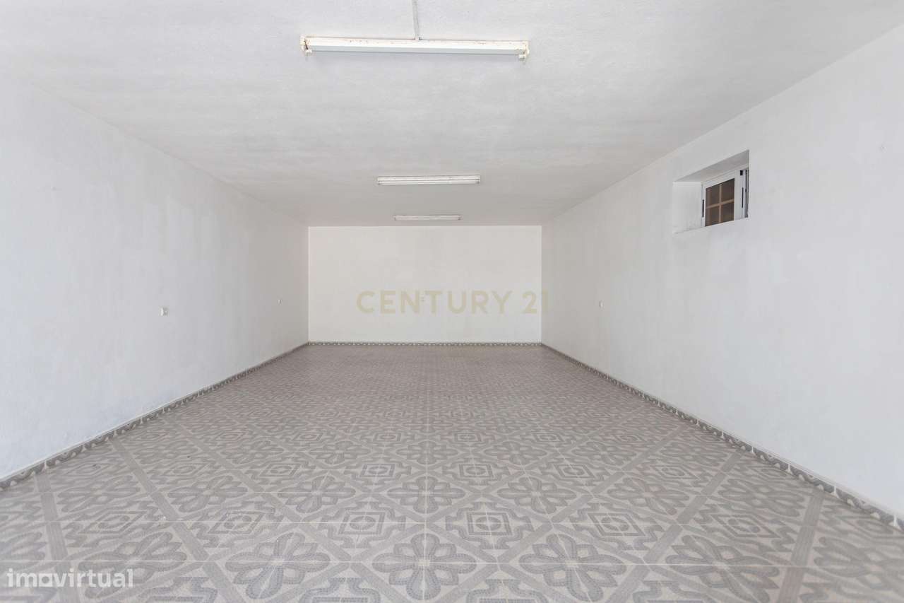 Moradia de 6 assoalhadas em lote de 500 m2-43