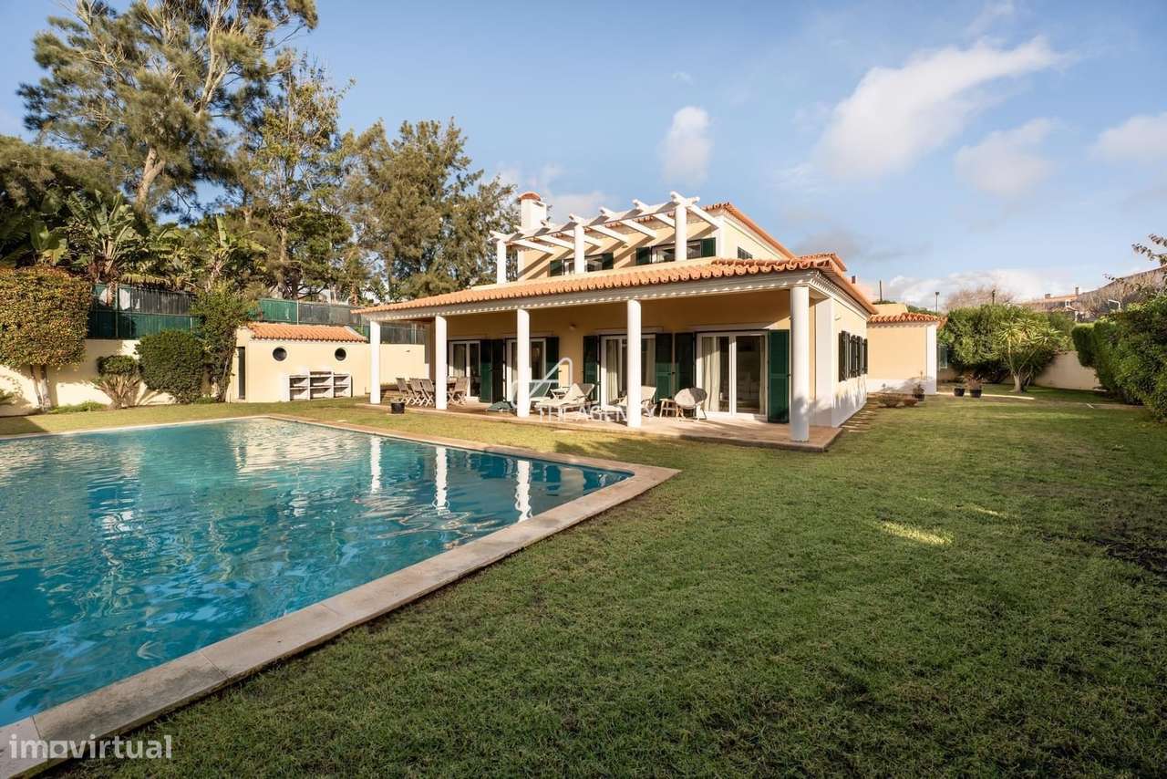 Villa de Luxo T6 com Piscina na Costa da Guia, Cascais-18