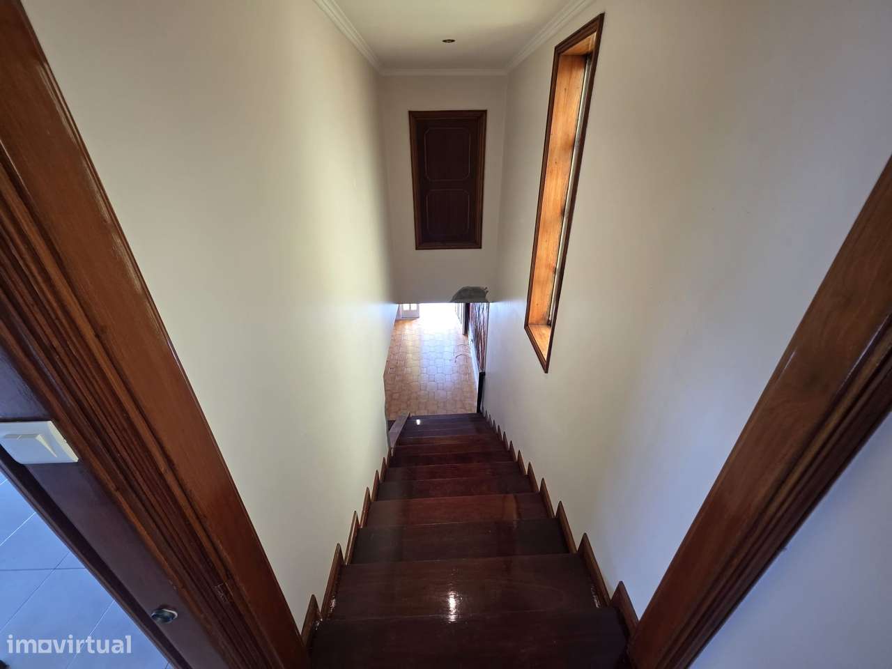 Troque o seu apartamento por uma moradia de 4 frentes em Argoncilhe-18