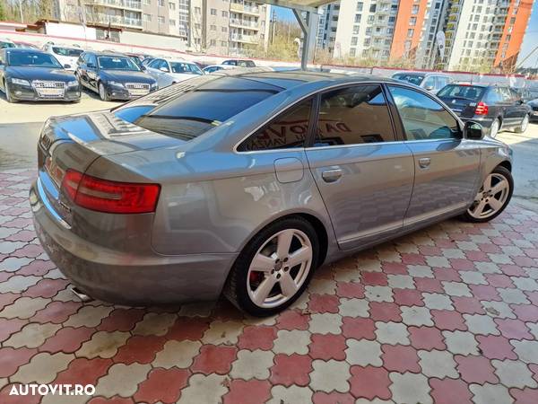 Audi A6 2.0 TDI DPF Avant - 12