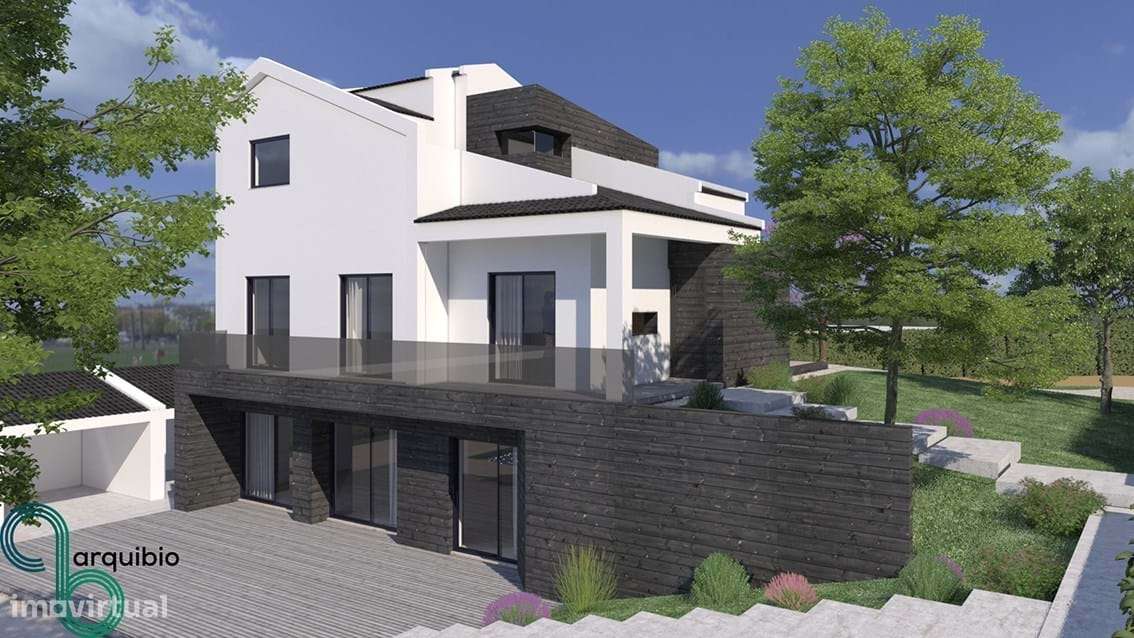 Moradia para Remodelar em Terreno de 1.000m² na Prestigiada Zona da Ma-15