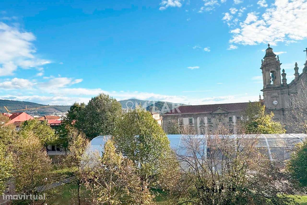 Apartamento T0 no centro da cidade de Braga-9