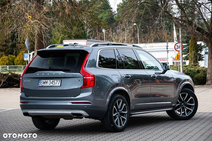 Volvo XC 90 T6 AWD Momentum Pro 7os - 12