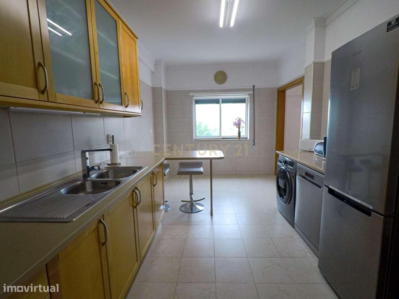 Apartamento T3 em Corroios com Garagem - Grande imagem: 4/13