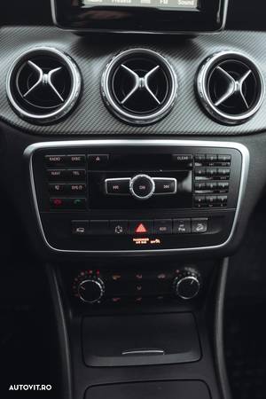 Mercedes-Benz GLA 200 (CDI) d 4Matic 7G-DCT Urban - 8