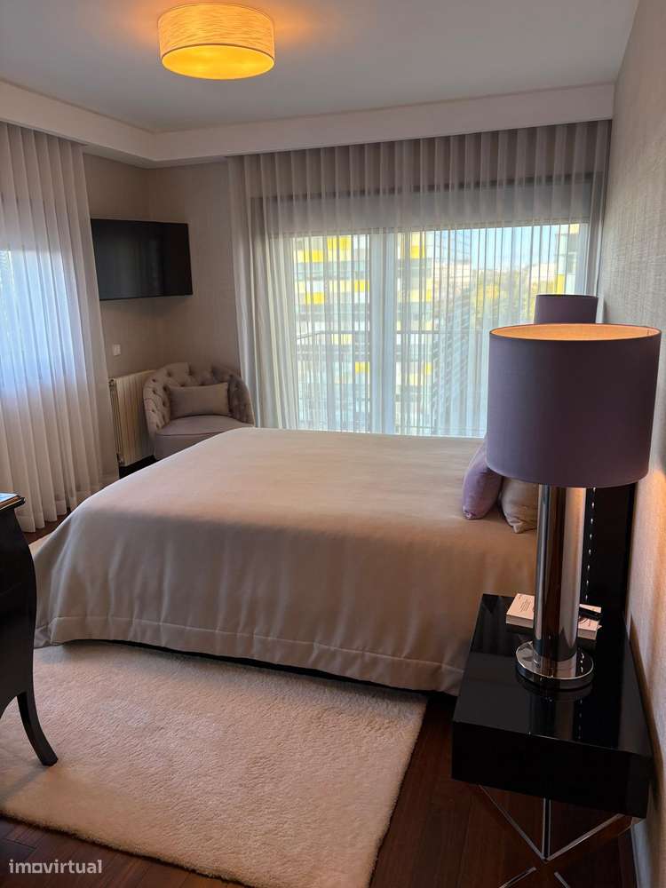 Exclusivo Apartamento T4 em condomínio fechado-15