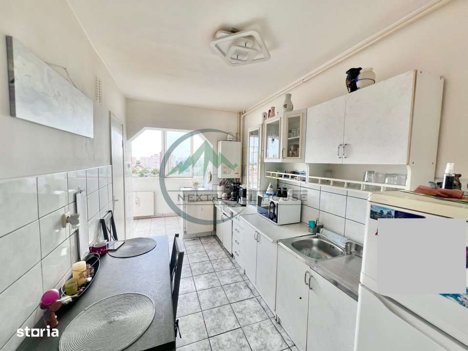 Apartament 3 camere, decomandat - Imagine principală: 2/17