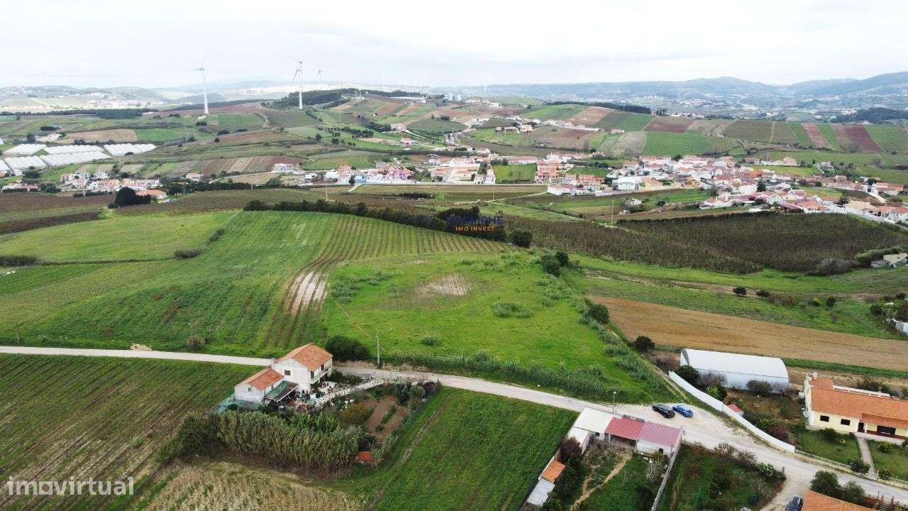 Terreno urbano de 15.000m2 em Freiria, Torres Vedras - Grande imagem: 2/4