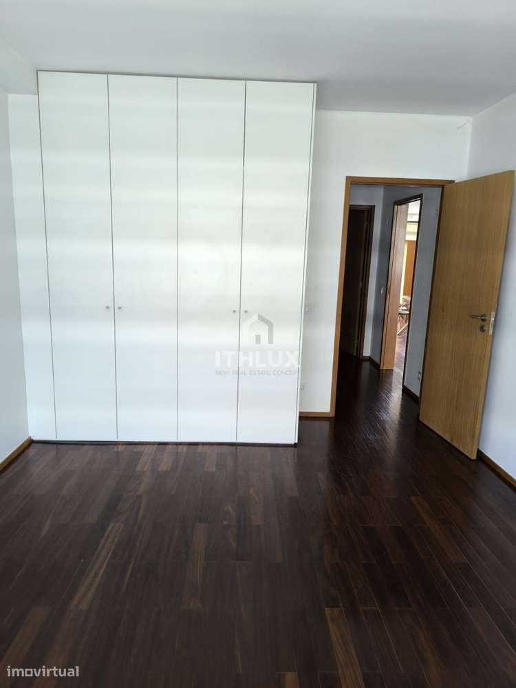 Apartamento T2 com Varanda e Garagem – Creixomil, Guimarães - Grande imagem: 5/14