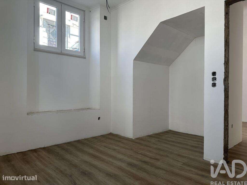 Apartamento T2 em Santarém (Marvila), Santa Iria Da Ribeira De Santaré - Grande imagem: 1/13