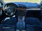 BMW Seria 7 735i - 18