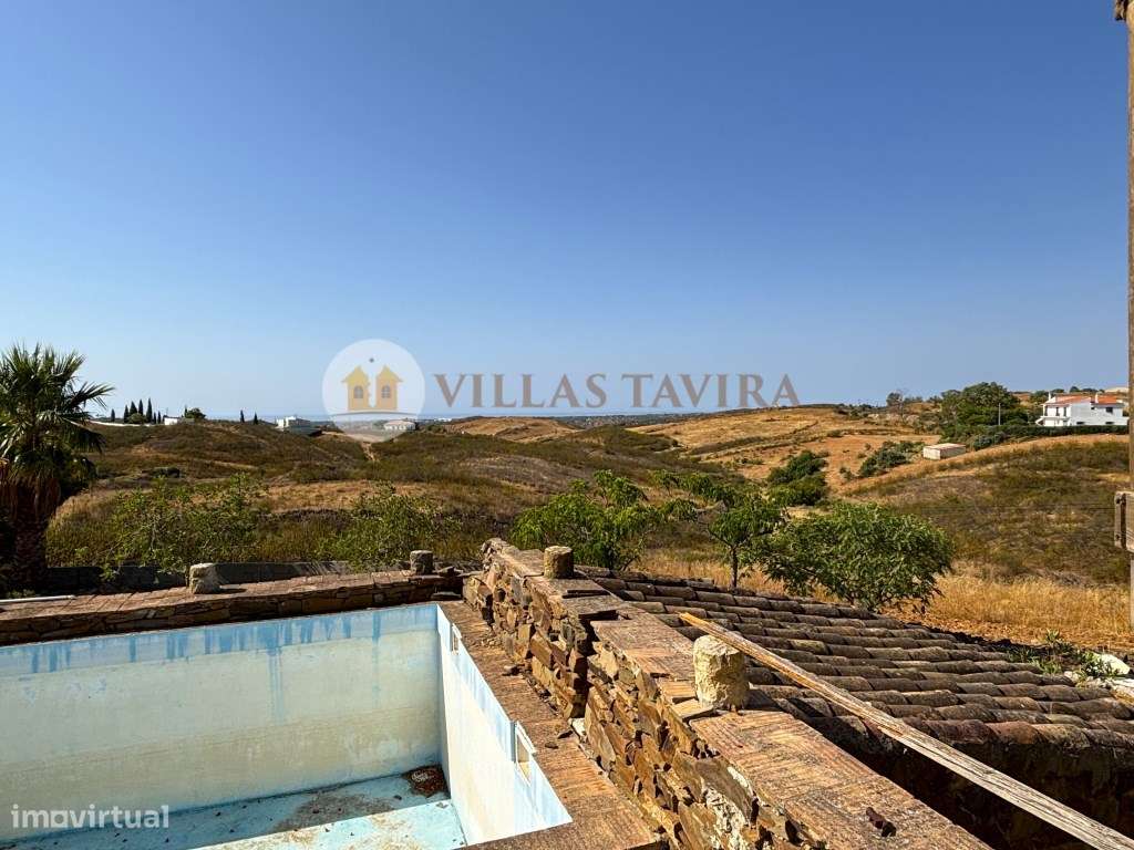 Moradia de estilo tradicional- Charme, vistas sob a Serra e Mar-54