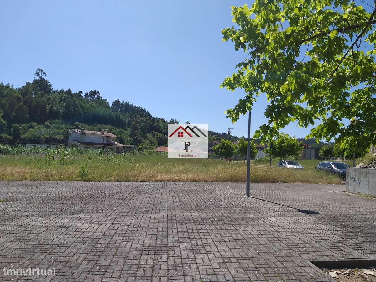 Venda de 12 Lotes de Terreno Urbanos, para construção de moradias | - Grande imagem: 2/19