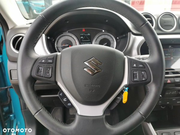 Suzuki Vitara 1.4 Boosterjet SHVS Premium 2WD - 11