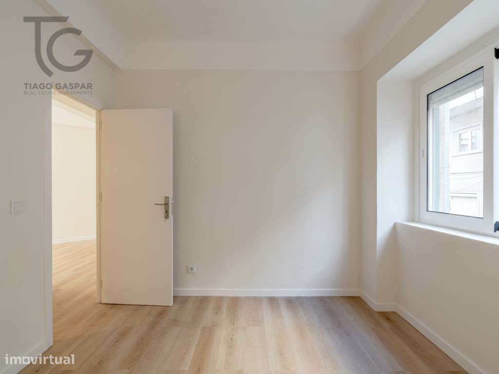 T3 Totalmente Renovado a 5 min a pé da CP Queluz-12