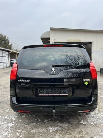 Peugeot 5008 155 THP Family Plus - 4