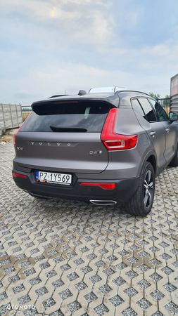 Volvo XC 40 D4 AWD Geartronic R-Design - 5