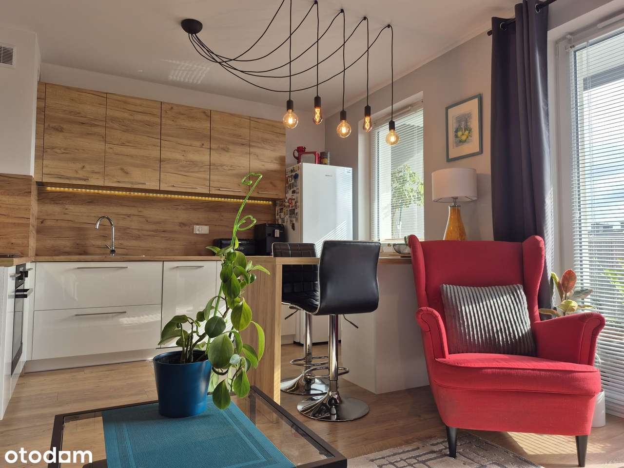 Kiełczów okolica Wrocławia ul. Makowa 2018 r + komórka + m. parkingowe-0