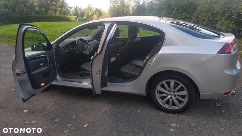 Renault Laguna 2.0 dCi Bose Edition - 5