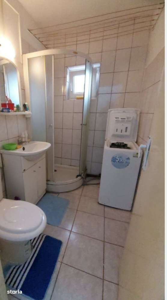 Apartament luminos cu 2 camere, zona Dambu-5