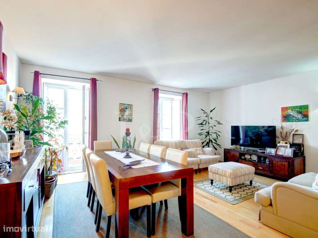Apartamento T3 duplex com varanda no Chiado, Lisboa - Grande imagem: 2/18