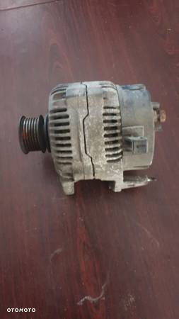 Vw Golf 3 Iii Vento 1,6b Alternator 028903025h 70a - 1