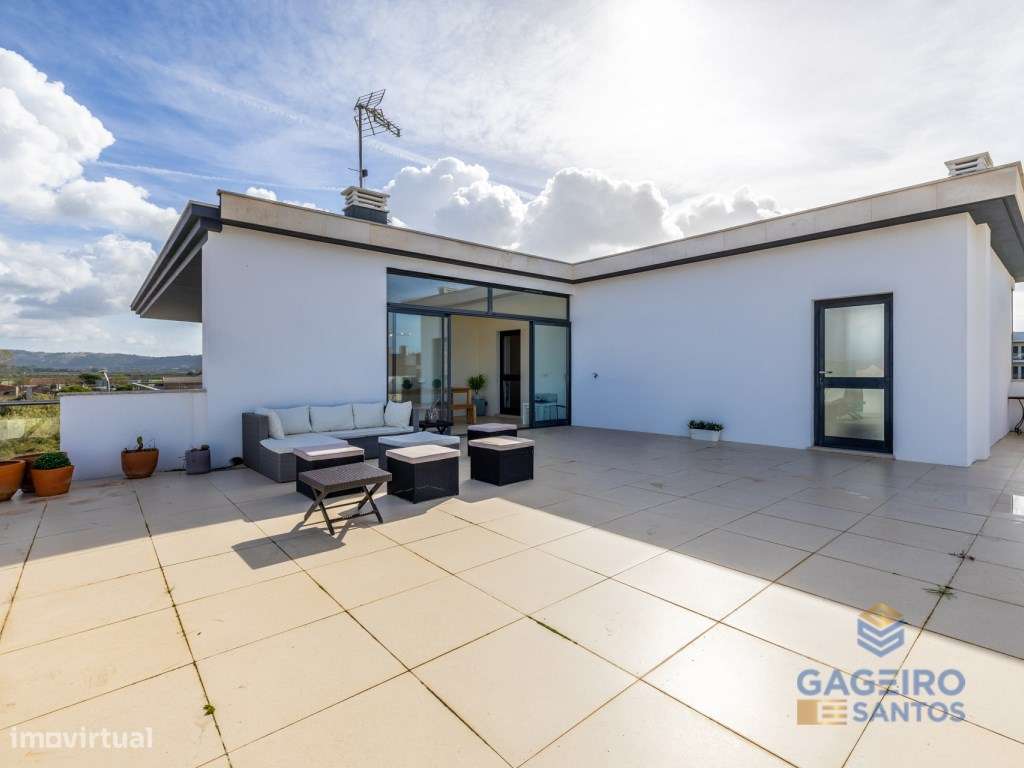 Espaçoso apartamento T3 com terraço privativo - São Martinho do Porto-35