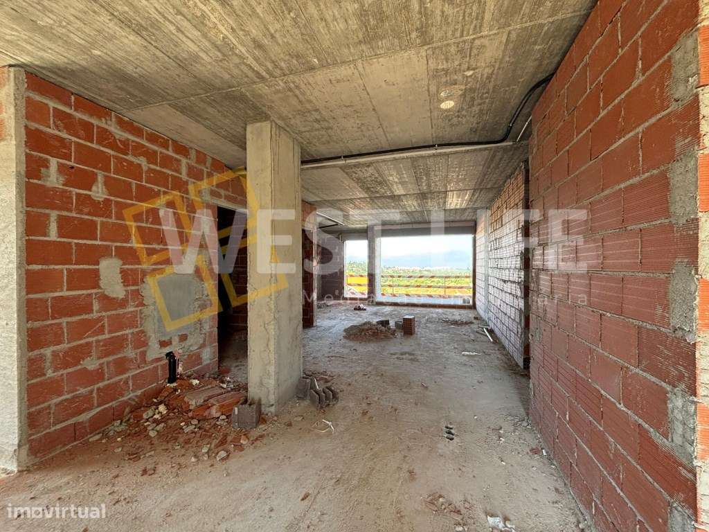 Apartamento em Mafra T2 com 1 suíte e varanda junto ao centro da Vi... - Grande imagem: 4/31