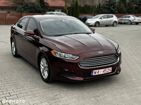 Ford Fusion - 4