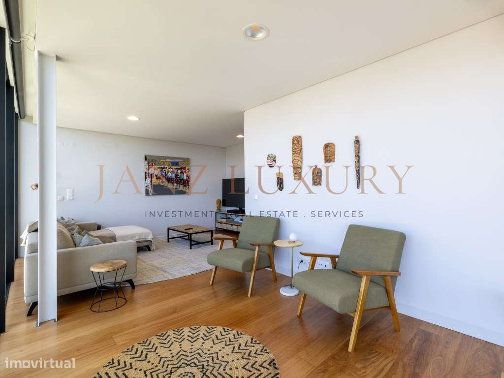 Moradia T4 Contemporânea com Vista Mar Total e Rooftop | Paço de Arcos-10