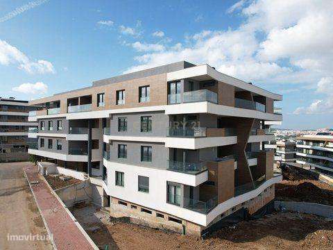 T5 Exclusivo com Terraço de 100m² | SkyCity – Amadora-6