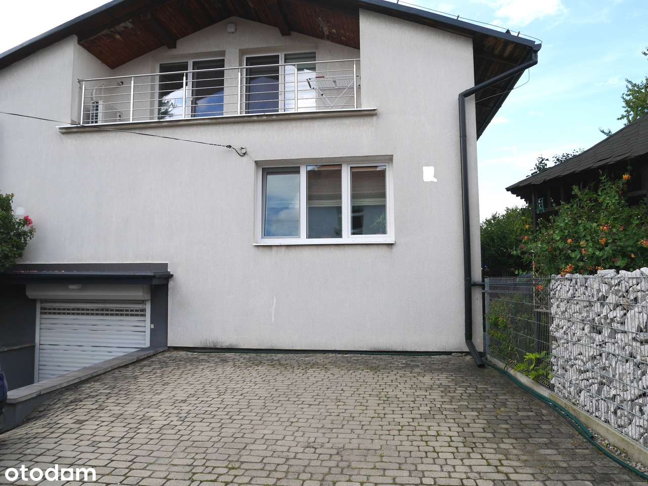 Dom blisko Centrum z parkingiem, dostępny od zaraz, umeblowany - Pełny obrazek: 1/20