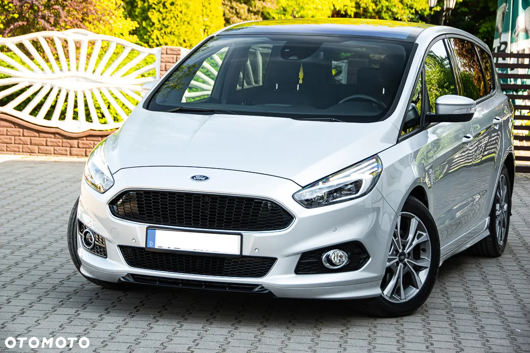 Ford S-Max - 14