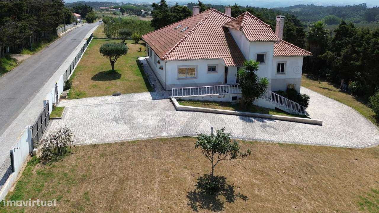 Moradia T5 perto da praia - Bárrio, Alcobaça - Grande imagem: 5/60