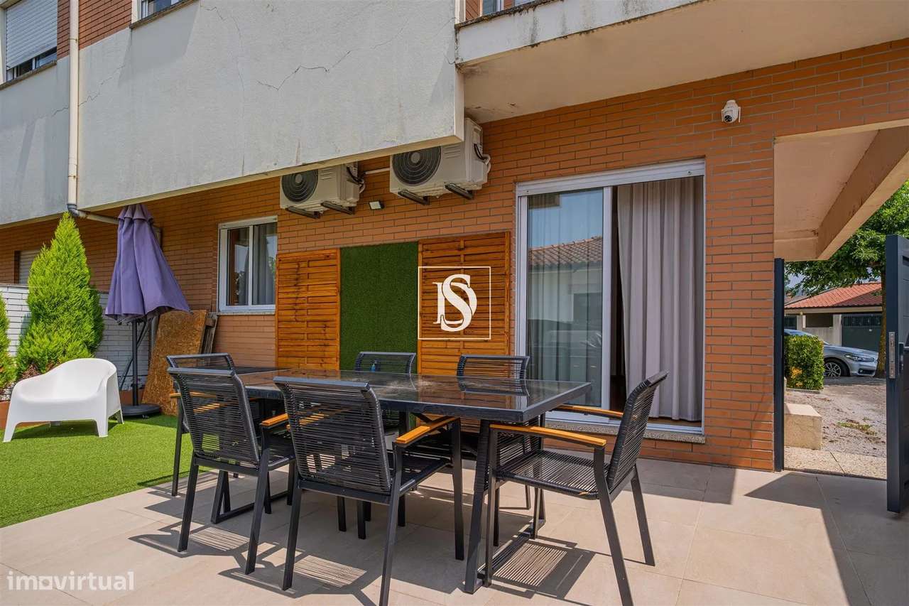 T2 com amplo terraço e dois lugares de estacionamento –Várzea,Barcelos-9