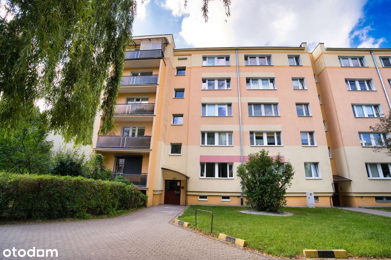 ładne M-3  47,5m2  blok  4 piętro  balkon  oś. Bartodzieje-8