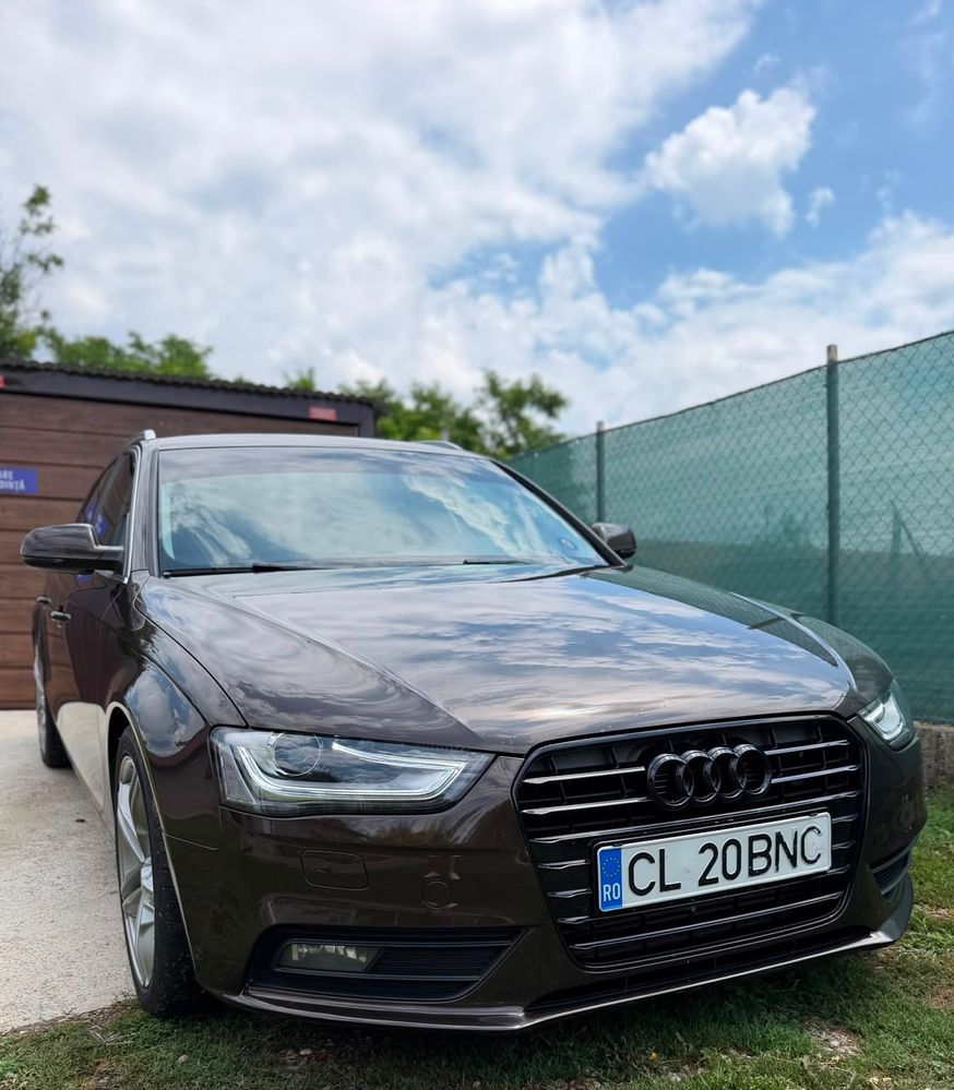 Audi A4 limuzina 2013