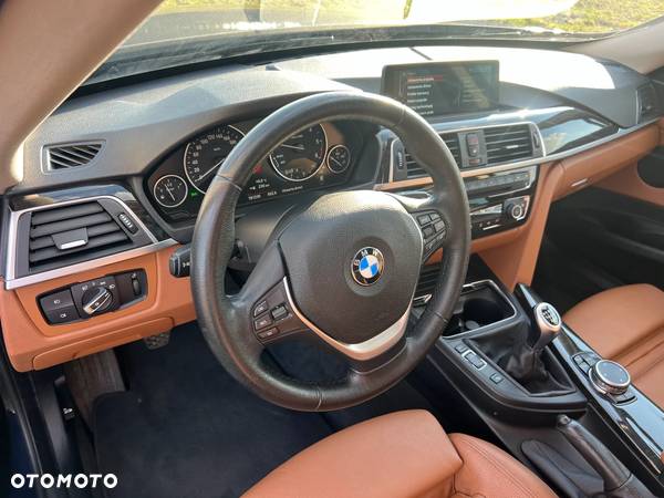 BMW 3GT 320d GT Luxury Line - 16