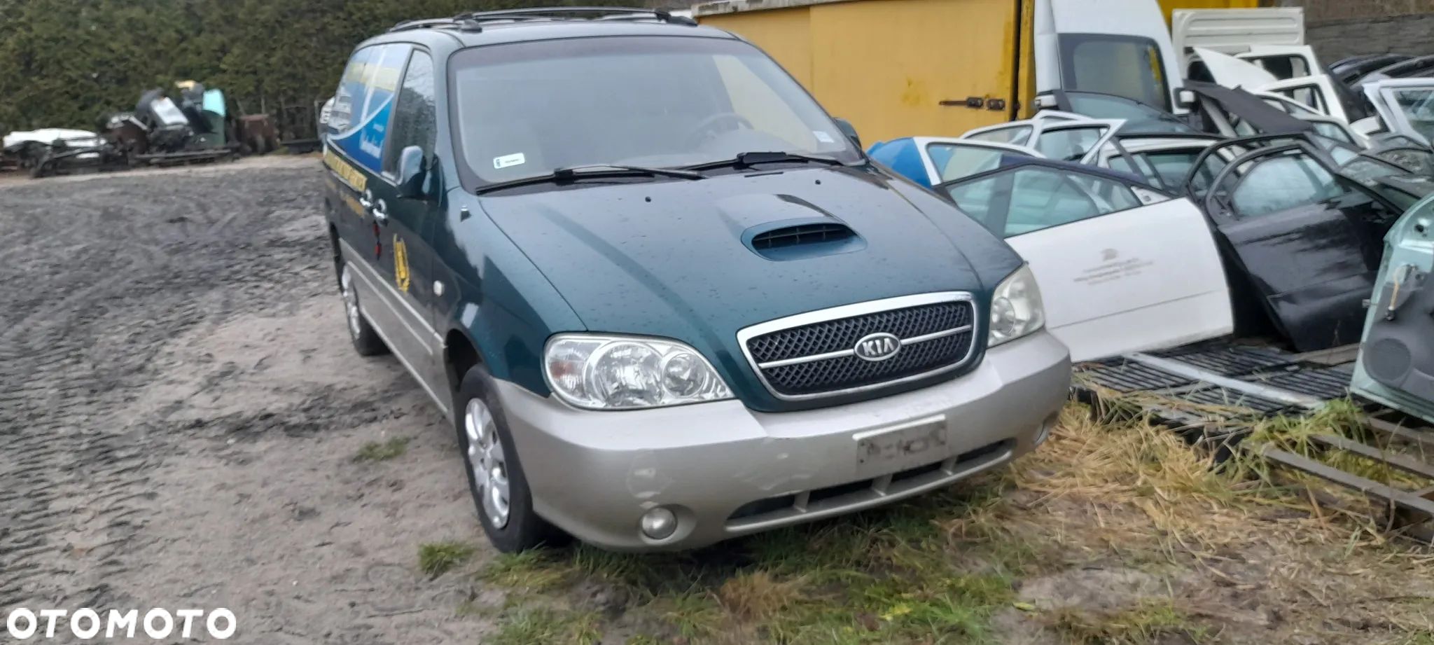 KIA CARNIVAL LAMPA LEWA PRAWA - 1