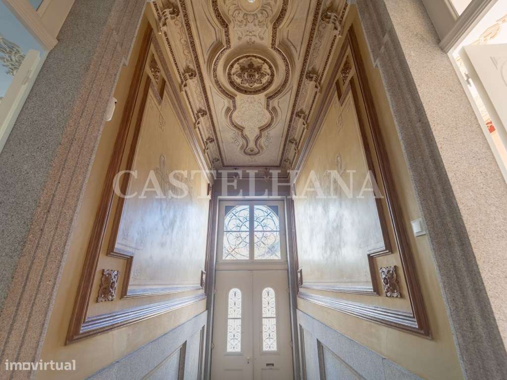 Palacete totalmente renovado, na Baixa do Porto - Grande imagem: 4/60